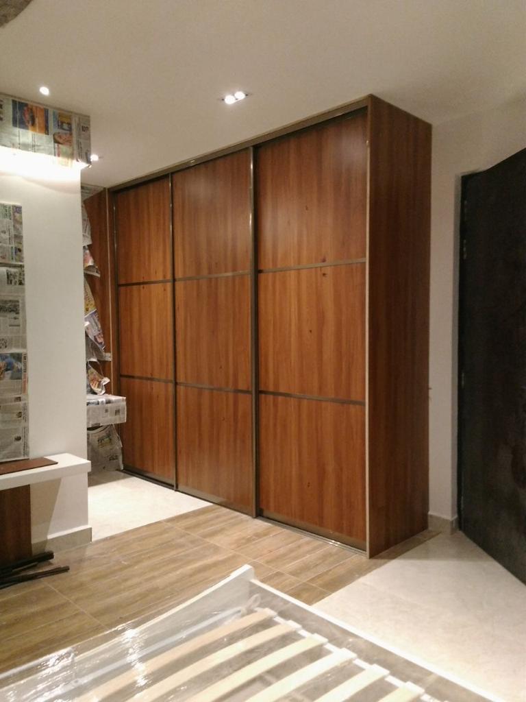 hettich-hafele-salice-aristo-godrej-saint-gobain-lacquer-glass-wardrobe-designs-dealers-manufacturers-in-gurgaon-gurugram-india